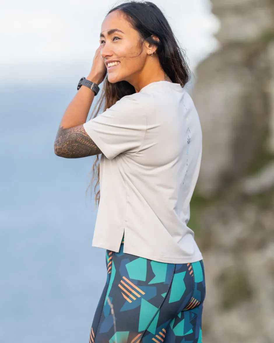 Tops & T-Shirts|Activewear>Passenger Align Active Recycled T-Shirt Vintage White