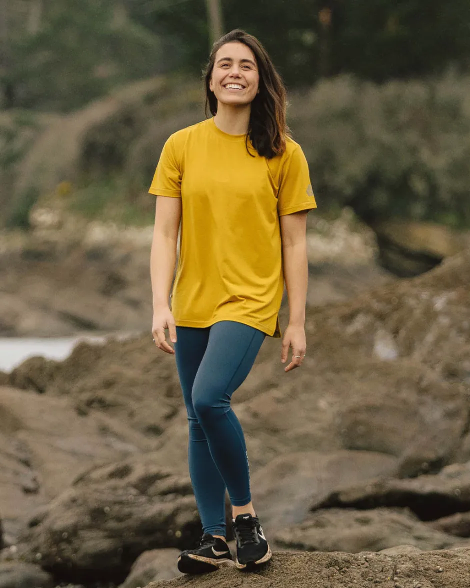 Activewear|Women's Outlet>Passenger Aurora Recycled Active T-Shirt Honey