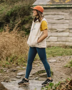Activewear|Women's Outlet><noscript><img width=