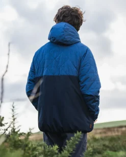 Water Resistant|Insulated><noscript><img width=