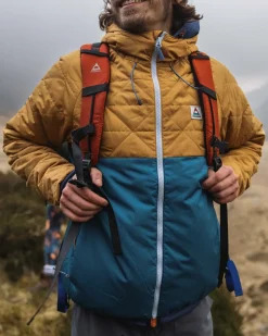 Water Resistant|Insulated><noscript><img width=