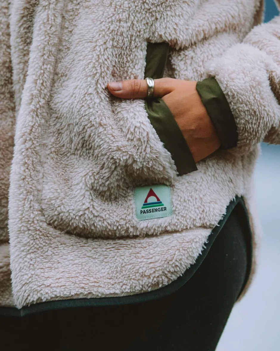 Fleece|Fleece>Passenger Beaumont Recycled Sherpa Hooded Fleece Warm Ivory
