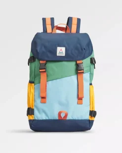 Backpacks & Bags|Backpacks & Bags>Passenger Boondocker Recycled 26L Backpack Navy/ Laurel Green/ Blue Haze