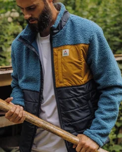 Fleece|Fleece><noscript><img width=