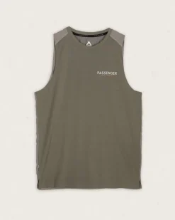 T-Shirts & Tank Tops|Men's Outlet><noscript><img width=