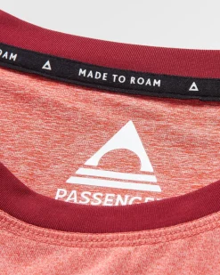 T-Shirts & Tank Tops|Activewear><noscript><img width=