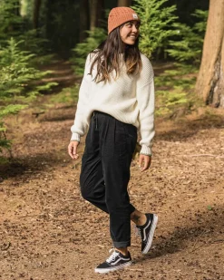 Dungarees & Pants|Winter Road Trip Essentials><noscript><img width=