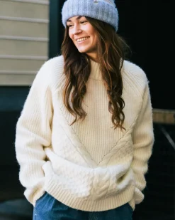 Knitwear|Women's Outlet>Passenger Cozy Cable Recycled Knitted Jumper Off White