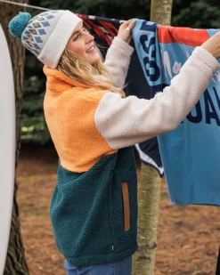 Fleece|Fleece><noscript><img width=