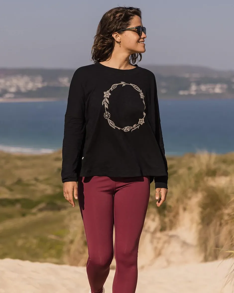 Tops & T-Shirts|Women's Outlet>Passenger Daisy Chain Recycled Cotton LS T-Shirt Black
