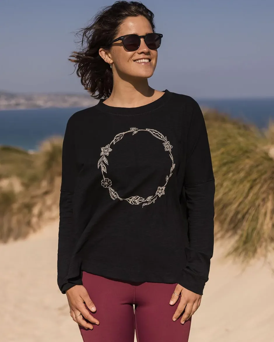 Tops & T-Shirts|Women's Outlet>Passenger Daisy Chain Recycled Cotton LS T-Shirt Black