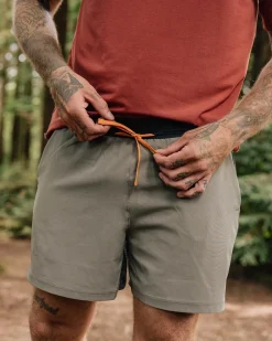 Shorts|Activewear>Floris van Bommel Descent Trail Recycled Shorts Dusty Olive