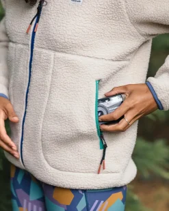 Fleece|Fleece><noscript><img width=