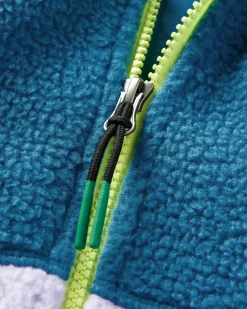 Fleece|Fleece><noscript><img width=