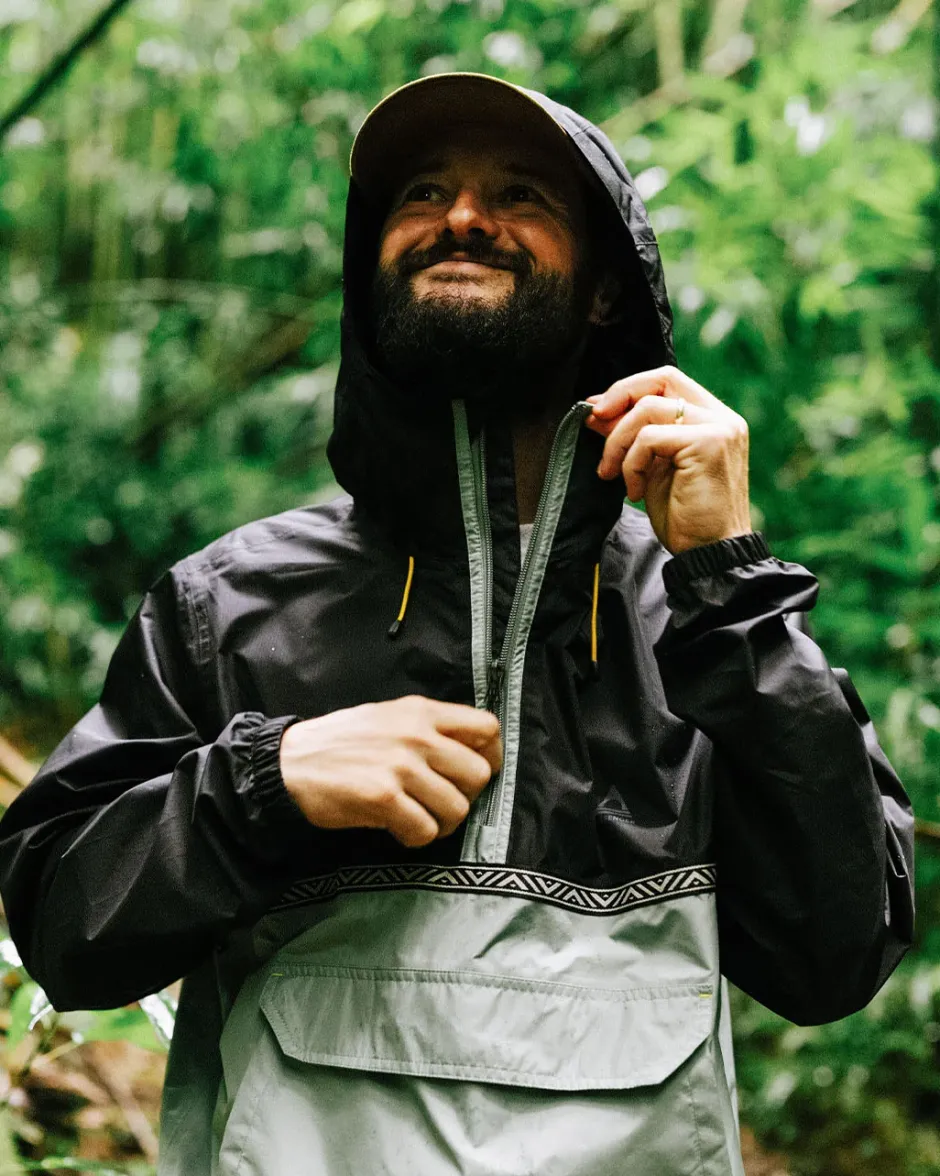 Water Resistant|Best Sellers>Passenger Flow 1/2 Zip Recycled Water Resistant Jacket True Black/Pistachio