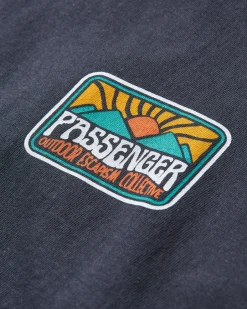 Tops & T-Shirts><noscript><img width=