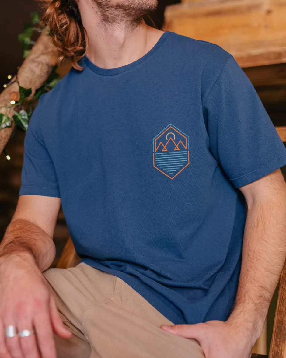 T-Shirts & Tank Tops|Men's Outlet>Passenger Guided T-Shirt Dark Denim