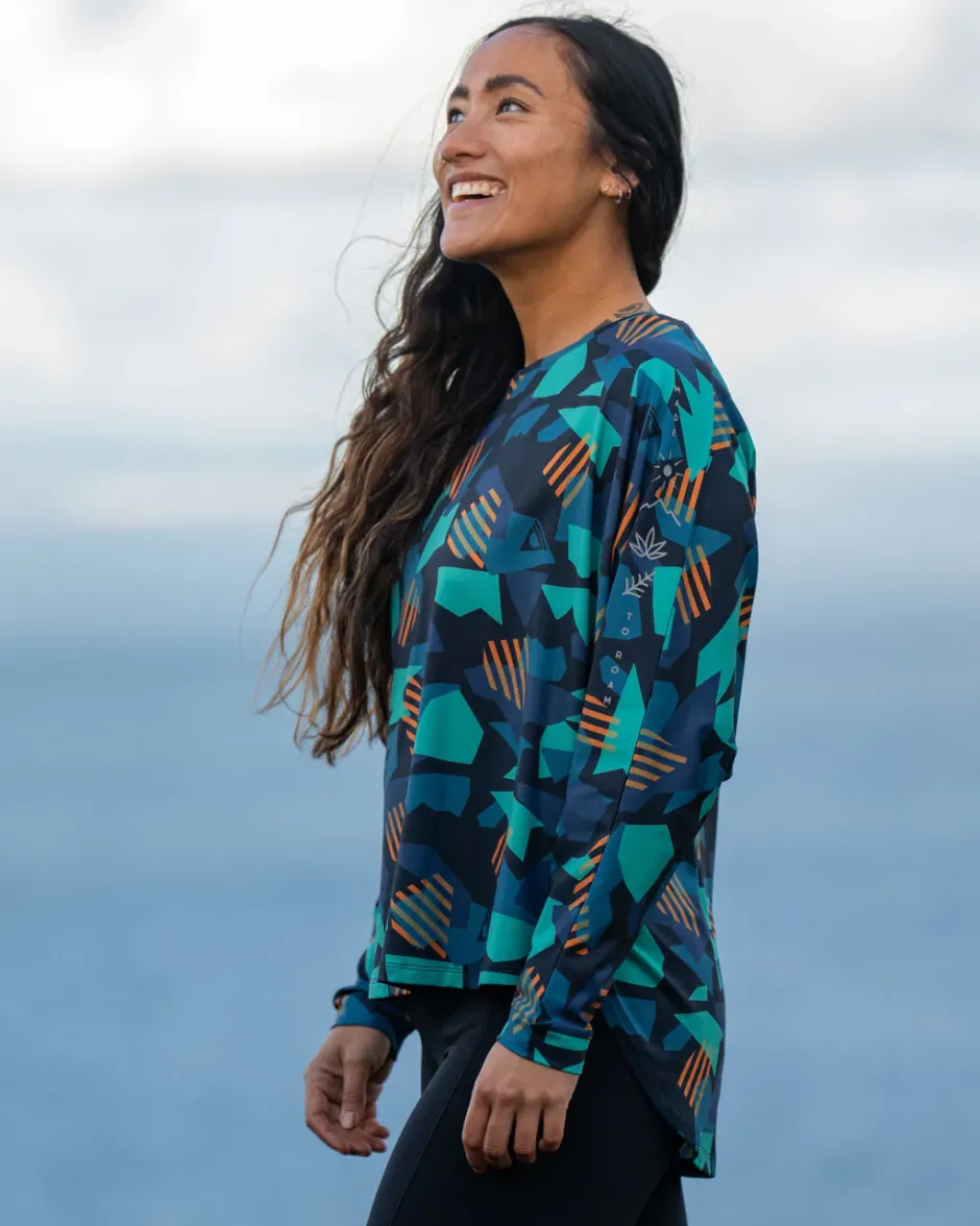 Tops & T-Shirts|Activewear>Passenger Hatha Recycled Active Top Deep Navy Camo