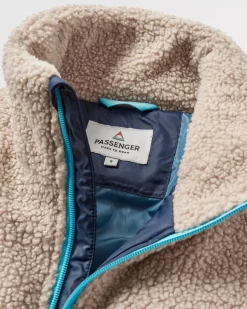 Insulated|Winter Road Trip Essentials>Passenger Inspire Recycled Insulated Jacket Rich Navy