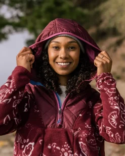 Fleece|Fleece>Passenger Juana Recycled Polar Hooded Fleece Wine