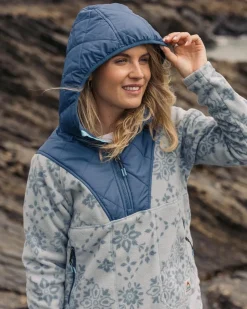 Fleece|Fleece><noscript><img width=