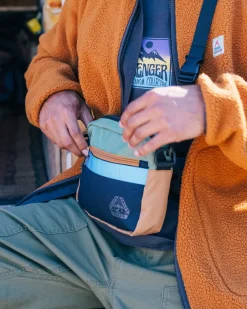 Accessories|Backpacks & Bags>Floris van Bommel Navigate Hybrid Bike and Hip Pack Deep Navy/Laurel Green