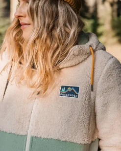 Fleece|Fleece><noscript><img width=