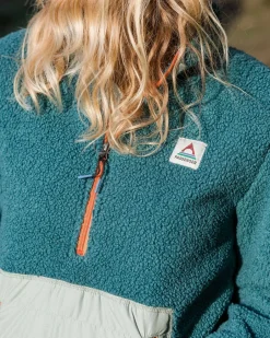 Fleece|Fleece><noscript><img width=