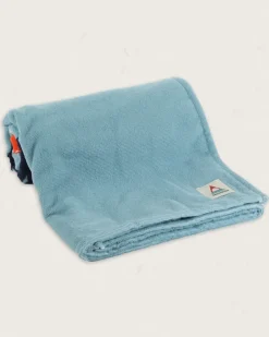 Accessories|Changing Robes & Ponchos><noscript><img width=