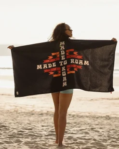 Accessories|Towels>Floris van Bommel Portland Beach Recycled Towel Deep Navy