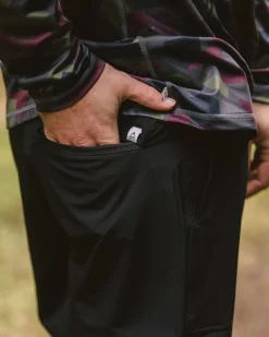 Shorts|Activewear><noscript><img width=