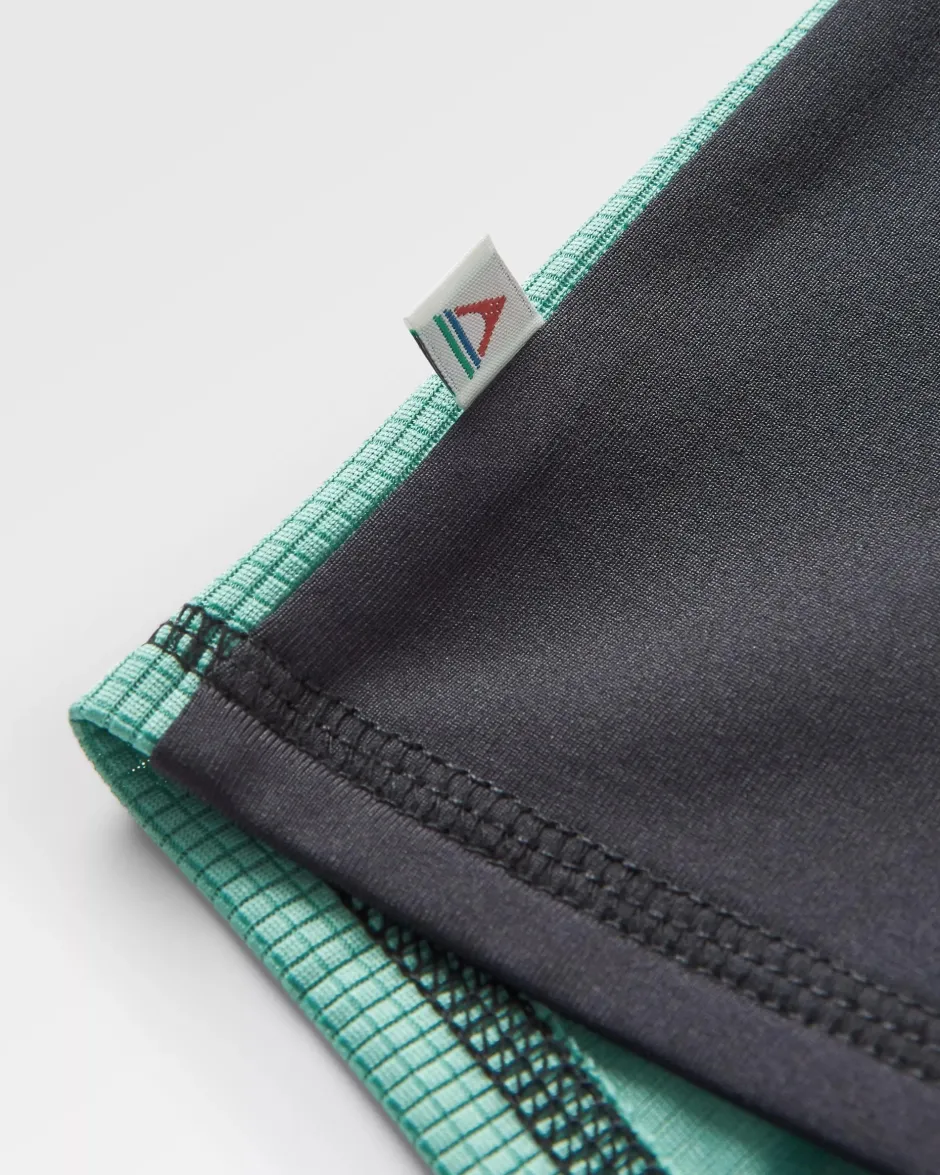 T-Shirts & Tank Tops|Activewear>Passenger Range Recycled Active LS T-shirt Black