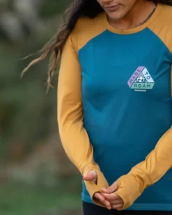 Tops & T-Shirts|Activewear><noscript><img width=