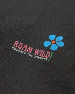 Hoodies & Sweatshirts><noscript><img width=