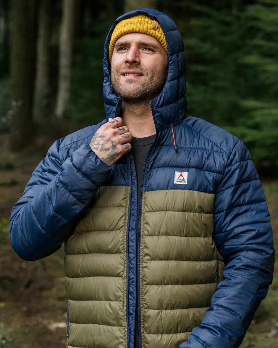 Insulated|Men's Outlet>Passenger Roamer Recycled 2.0 Insulated Jacket Rich Navy/Khaki