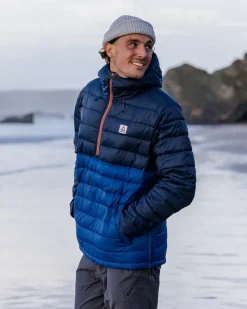Insulated|Men's Outlet>Passenger Roamer Recycled Insulated Overhead Jacket Rich Navy/Cobalt