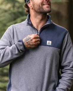Fleece|Fleece><noscript><img width=