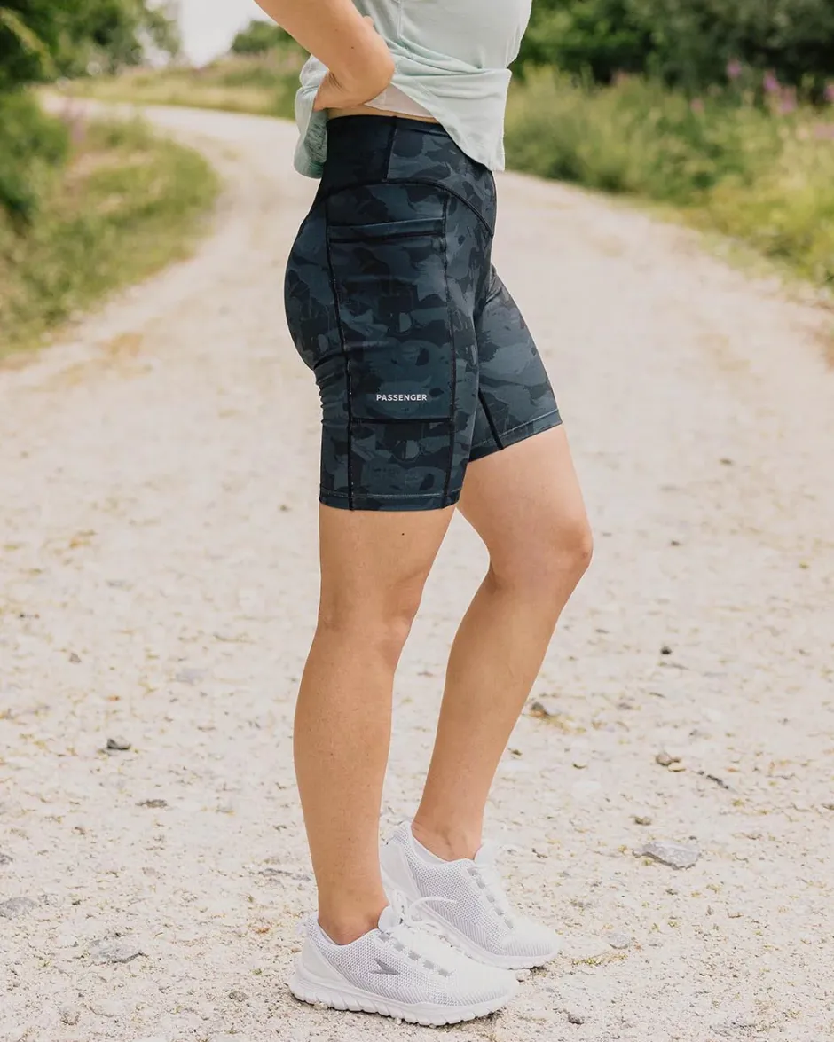 Shorts|Leggings>Passenger Route Recycled Active Short Black Abstract
