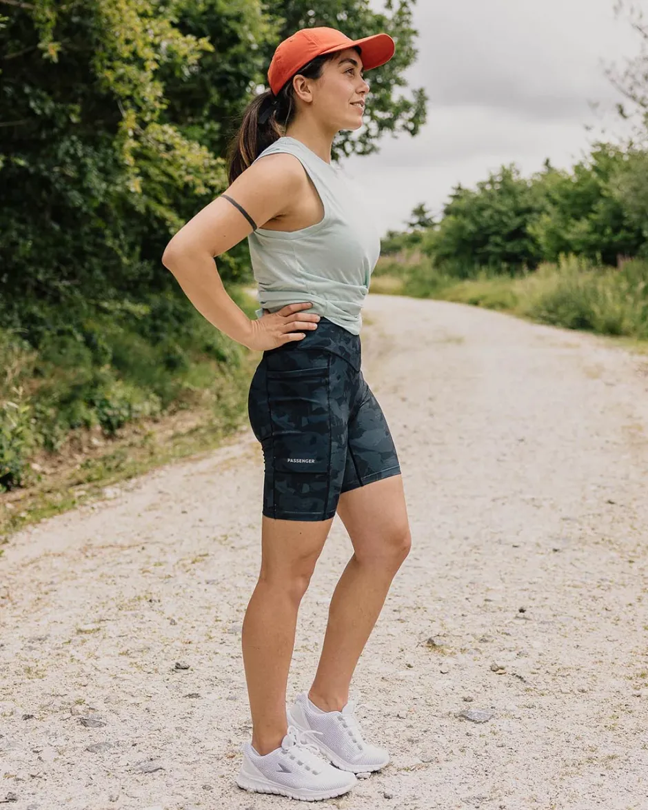 Shorts|Leggings>Passenger Route Recycled Active Short Black Abstract