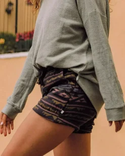 Shorts|Women's Outlet><noscript><img width=