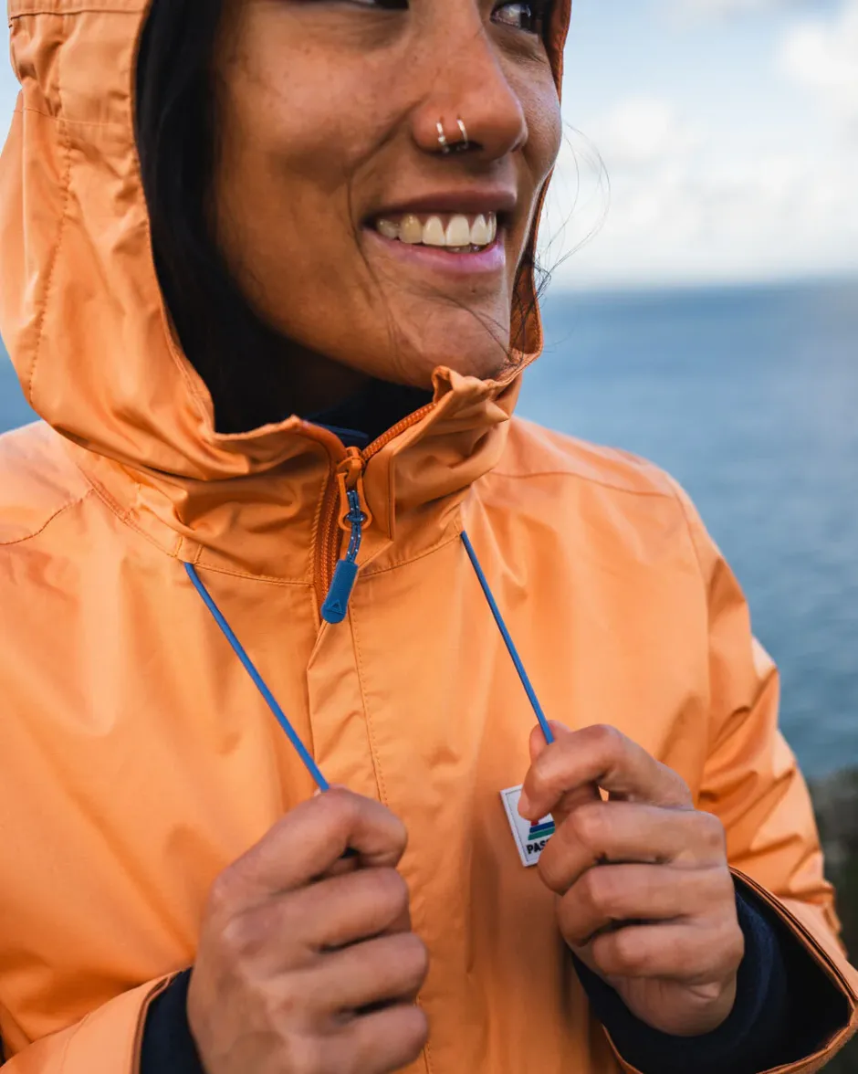 Activewear>Passenger Scene Water Resistant Recycled Jacket Apricot