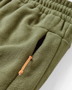 Pants|Winter Road Trip Essentials><noscript><img width=