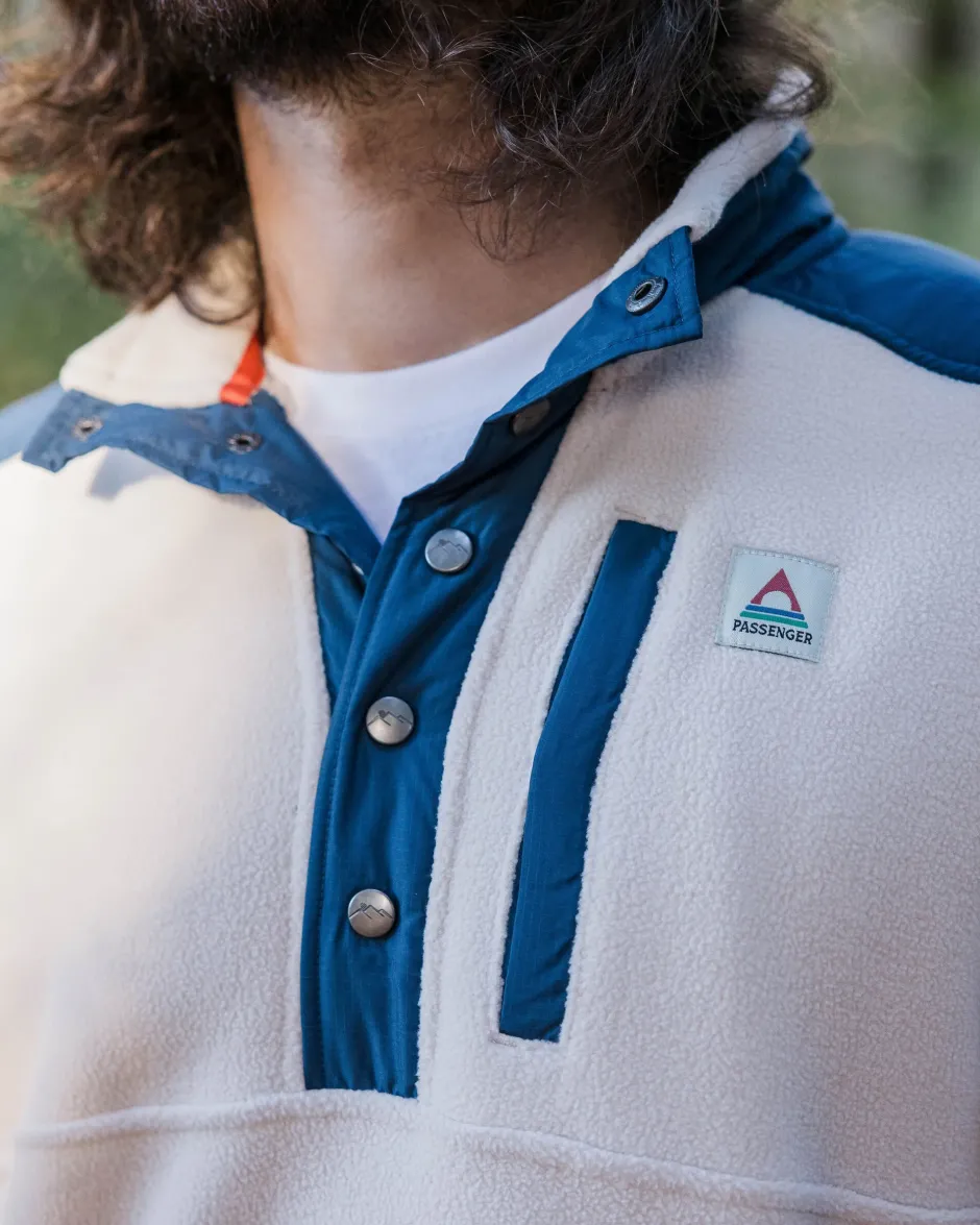 Fleece|Fleece>Passenger Solace Recycled Sherpa-Lined Polar Fleece Vintage White
