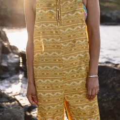Jumpsuits & Playsuits|Dungarees & Pants><noscript><img width=