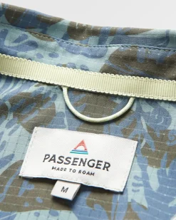 Shirts|Activewear><noscript><img width=