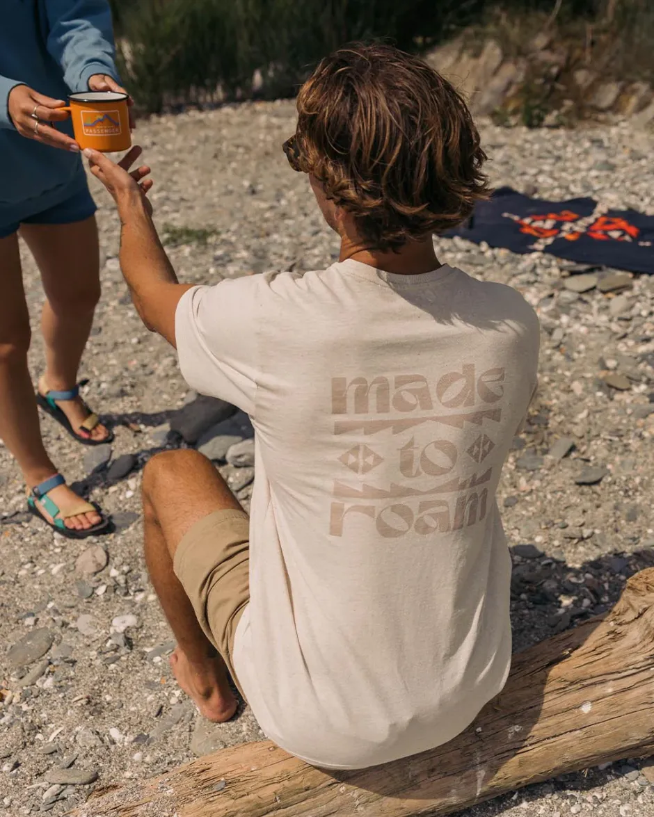 T-Shirts & Tank Tops|Men's Outlet>Passenger Sunrise Recycled Cotton T-Shirt Milky Marl
