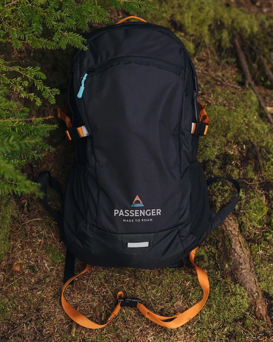 Backpacks & Bags|Backpacks & Bags>Floris van Bommel Track Recycled 30L Backpack Black