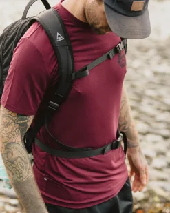 T-Shirts & Tank Tops|Activewear><noscript><img width=