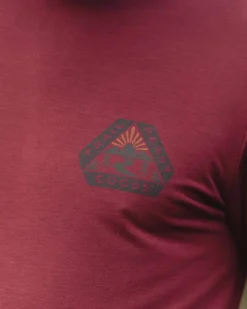 T-Shirts & Tank Tops|Activewear><noscript><img width=