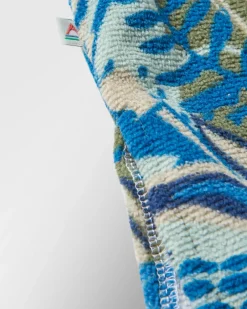 Towels|Changing Robes & Ponchos><noscript><img width=